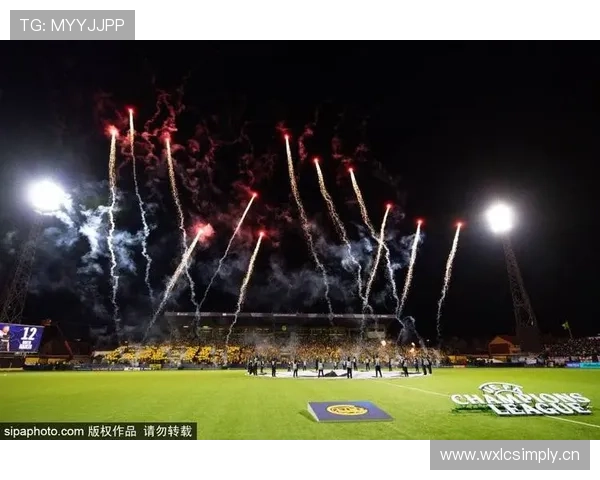 曼联赛季表现波动:问题持续显现,稳定性面临考验 曼联赛季表现波动:问题持续显现,稳定性面临考验