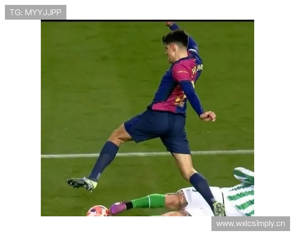 传控看着漂亮，巴萨却越踢越进不了球？问题出在全队节奏失控！