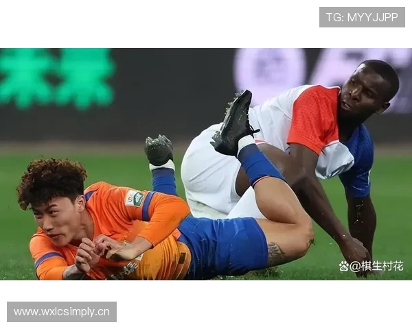 山东泰山重回巅峰进程面临挑战:球队磨合与竞争格局变化制约当前走势 山东泰山重回巅峰进程面临挑战:球队磨合与竞争格局变化制约当前走势