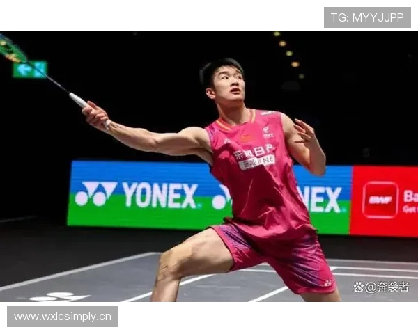 李诗沣训练完直接拎包去奢侈品店，这消费节奏谁跟得上