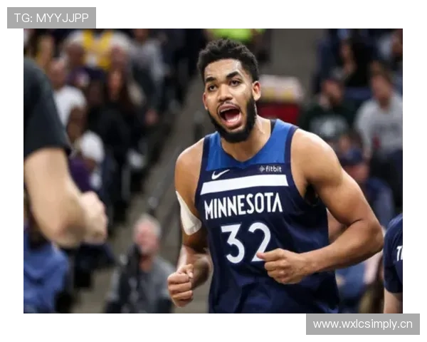 比尔·拉塞尔防守端高压施压改变球队内线保护体系